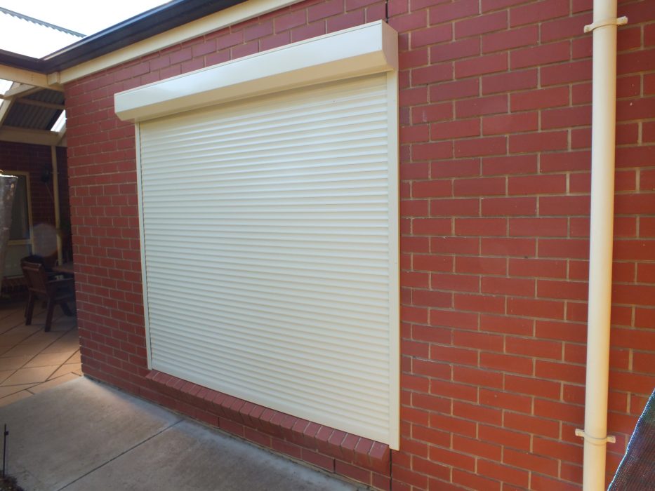 Diy roller shutters in winter by roller shutters blinds online